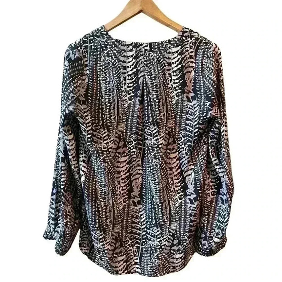 Joie Black/White 100% Silk Long Sleeve V-neck Blouse - Picture 3 of 12